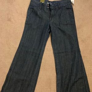 Old Navy high waisted / wide leg jeans